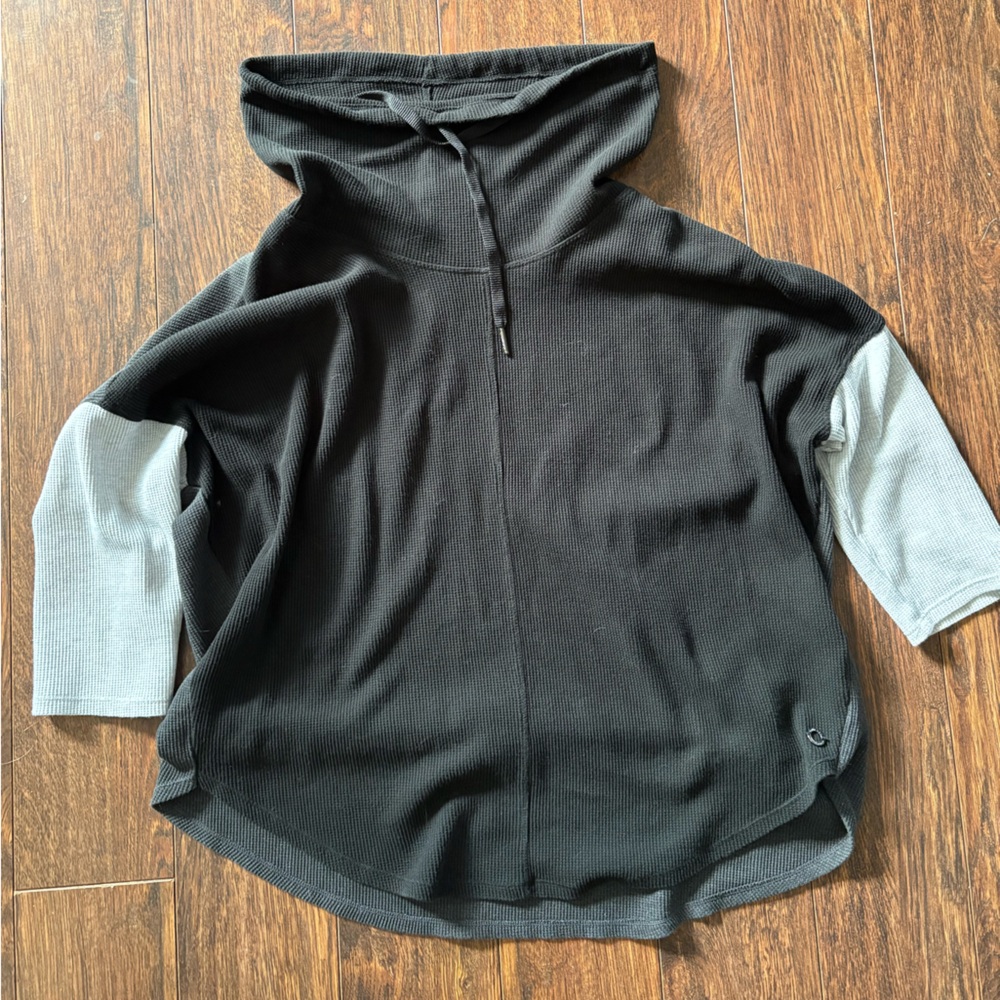 Calvin Klein Performance Black and Gray Long Sleeve Top